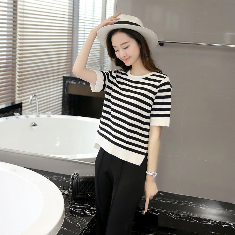 Women'S Black And White Striped Front Short Back Long Short Sleeve T-Shirt