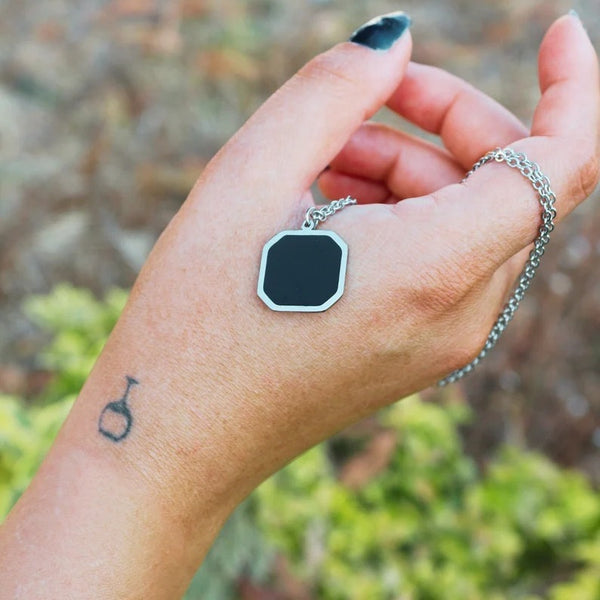 Personalized Heat-Activated Magic Necklace with Hidden Picture