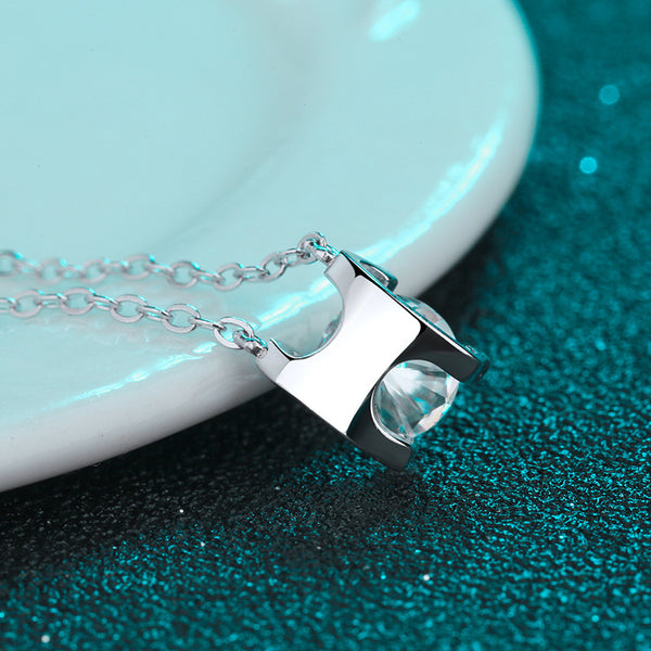 S925 Sterling Silver Moissanite Bull Head Necklace | Elegant Women's Geometric Design