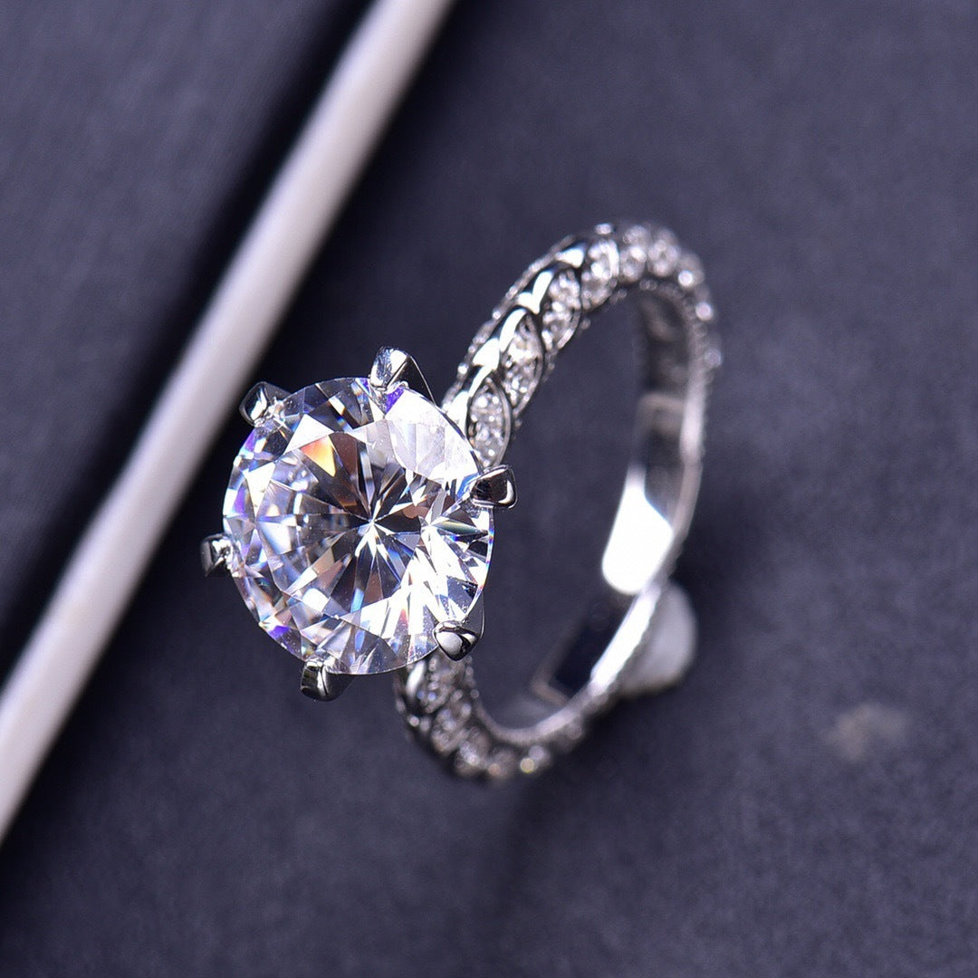 Women's Fashion Personality 5 Karat Moissanite Ring