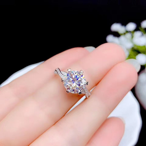 D Color Moissanite Ring Live Mouth Women's