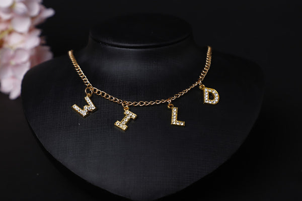 Customized English alphabet necklace