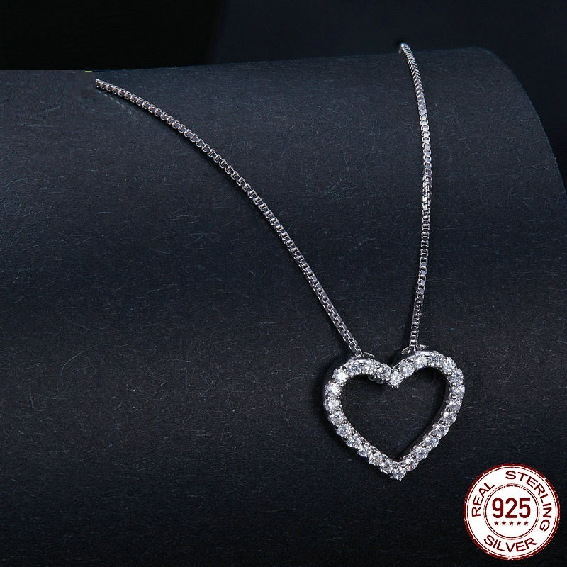 Heart-shaped Moissanite Necklace Simple Classic S925 Sterling Silver