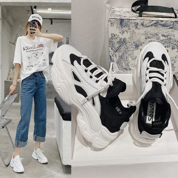 Sports and leisure white shoes