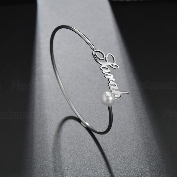 A letter live mouth bracelet ancient bracelet