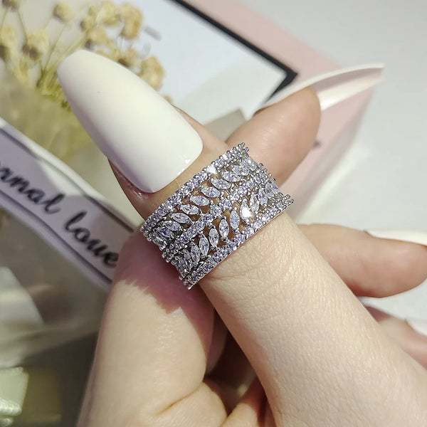 Marquise Round Eternity Band Ring - Cubic zirconia