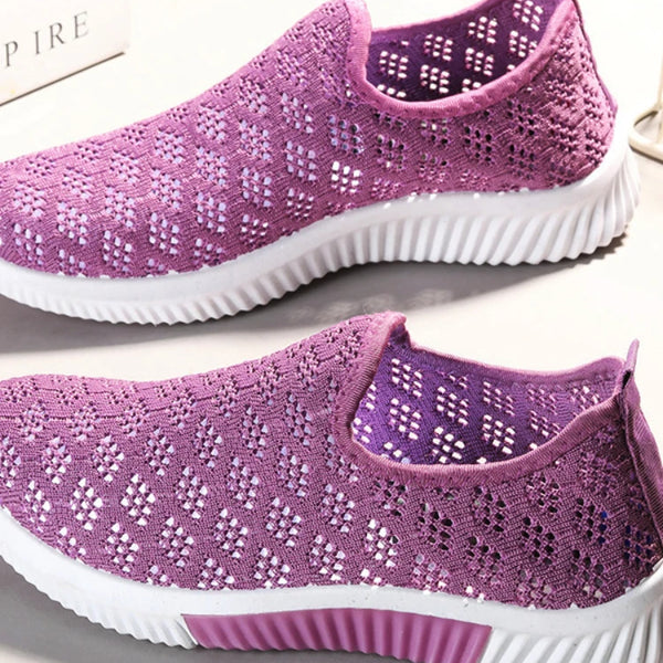 Women Breathable Flats Soft Sole Casual Sneakers