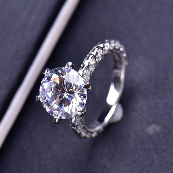 Women's Fashion Personality 5 Karat Moissanite Ring