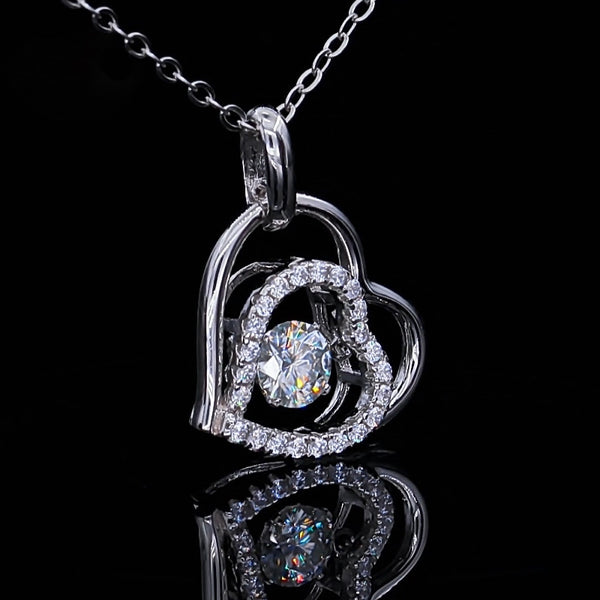 Fashionable And Smart 0.5 Carat Moissanite Necklace